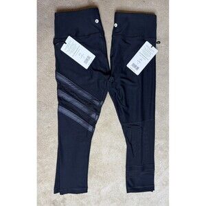 90° by Reflex Leggings Size SMALL + MEDIUM 7/8 crop Length Mesh Detail (BLK) NWT